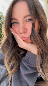 Look deep into my eyes while you re putting it in