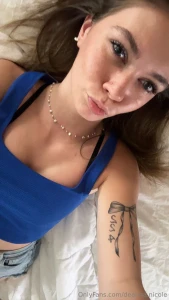 Good morning babes give this post a like so i know you re here