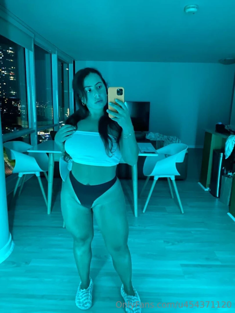 My panties would look good on your bedroom floor 