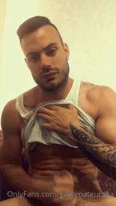 This is italian porn actor victordiamond his 9 inch dick is to die for