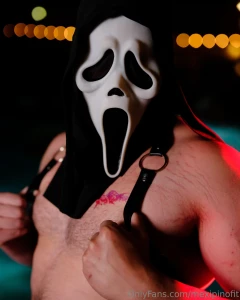 I m back sorry it s been a minute had some fun at this last con part 1