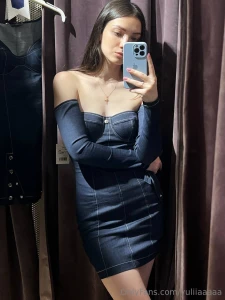 Does this dress suit me give me a present