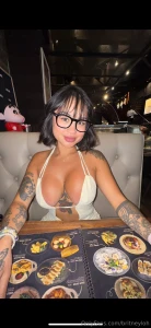 Would you take me on a date if i wore this part 5