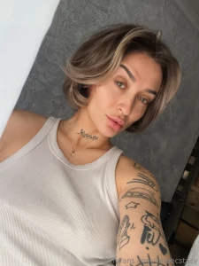 Lazy dayyyy keep me company