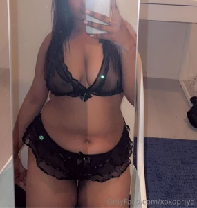 This pic posted it just to see who s obsessed enough to message