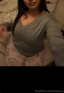 Sitting pretty front cam on and the mood set to unbothered but