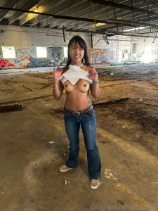 Fun lil photo shoot which pic is the best