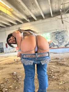 Fun lil photo shoot which pic is the best part 6