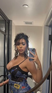 Baby you think im pretty