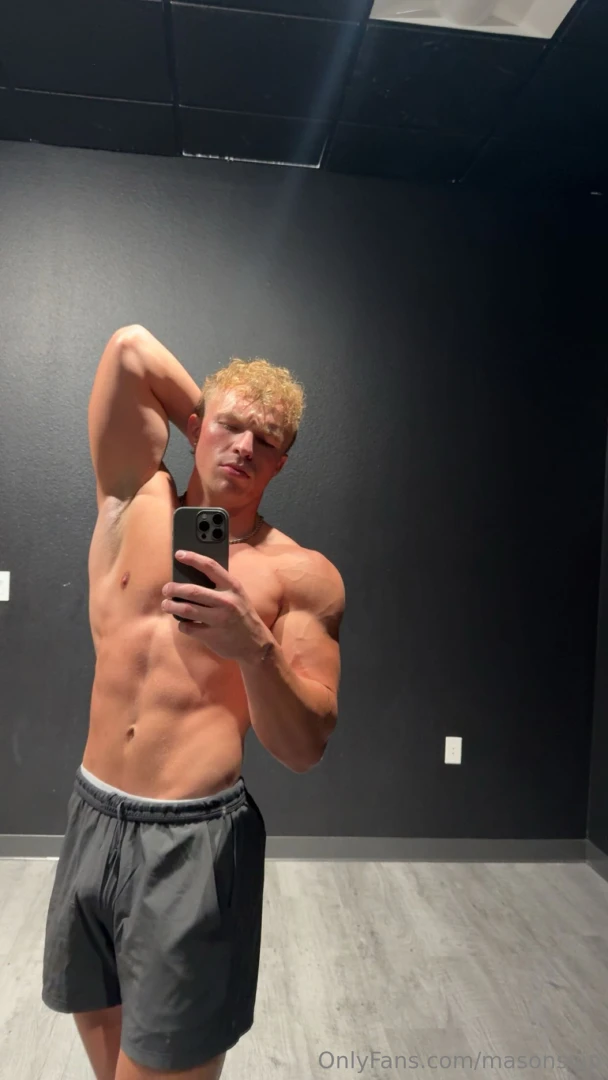 Hey stud stay tuned for later 