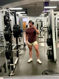 Friday night with 420 on the bar and yesterday s aftermath part 1