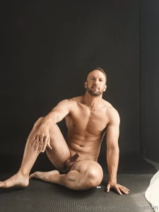 More of that briankaminski art to start the long weekend definitely