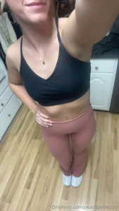 Today s outfit and what s underneath and the gym fit part 3