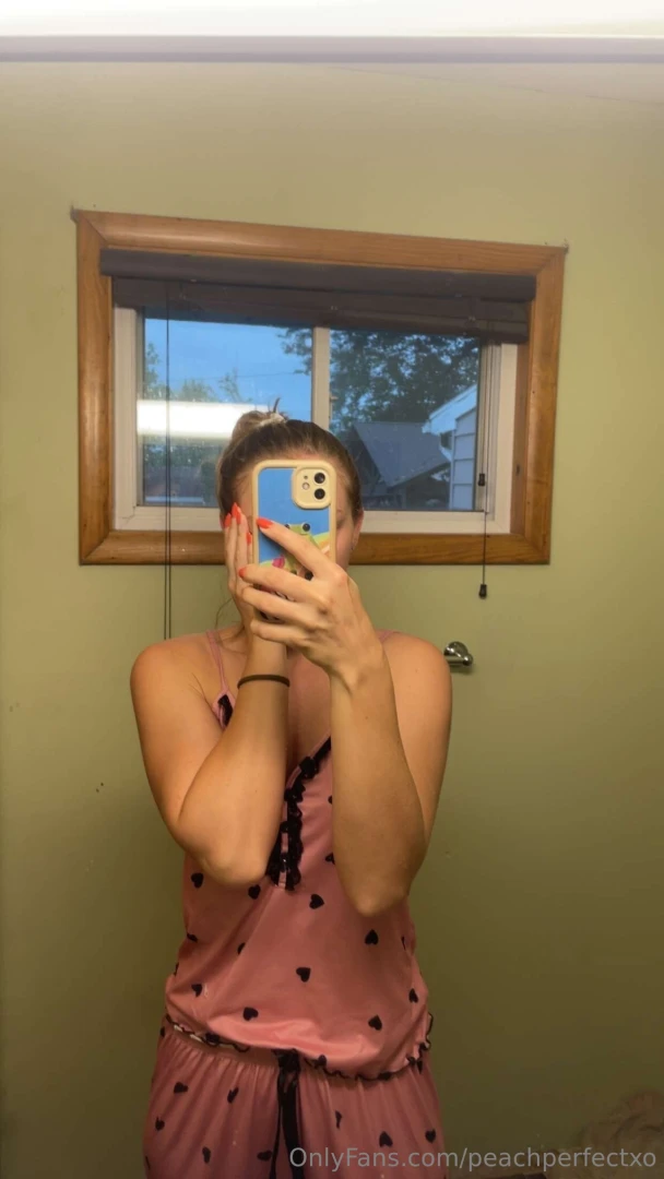 Todays work fit plus what i woke up in everything stripped off to show part 1 