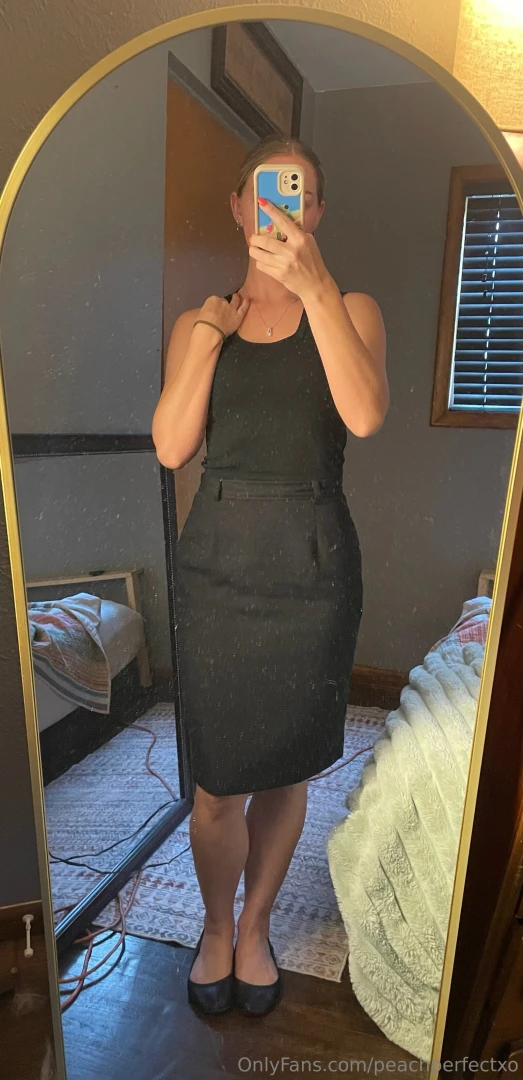 Todays work fit plus what i woke up in everything stripped off to show part 2 