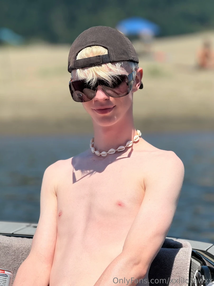 Boating boy 