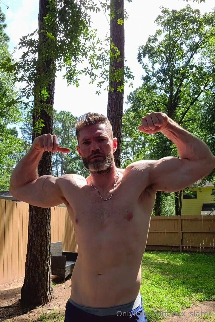 Who wants to be my slut 