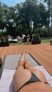 What body part do you find most attractive on a girl