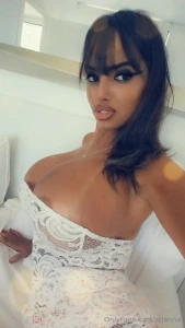 Hey i m feeling extra hot and ready for some fun come see what i have