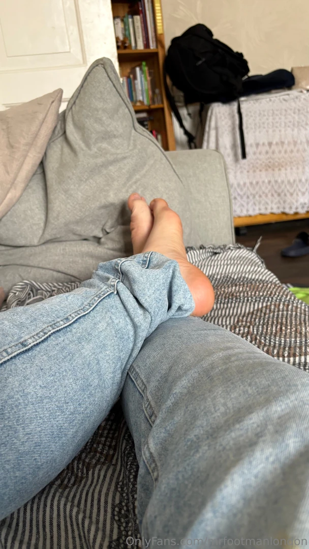 Two pairs of two-day-old gym socks ready to get more smelly on day part 2 