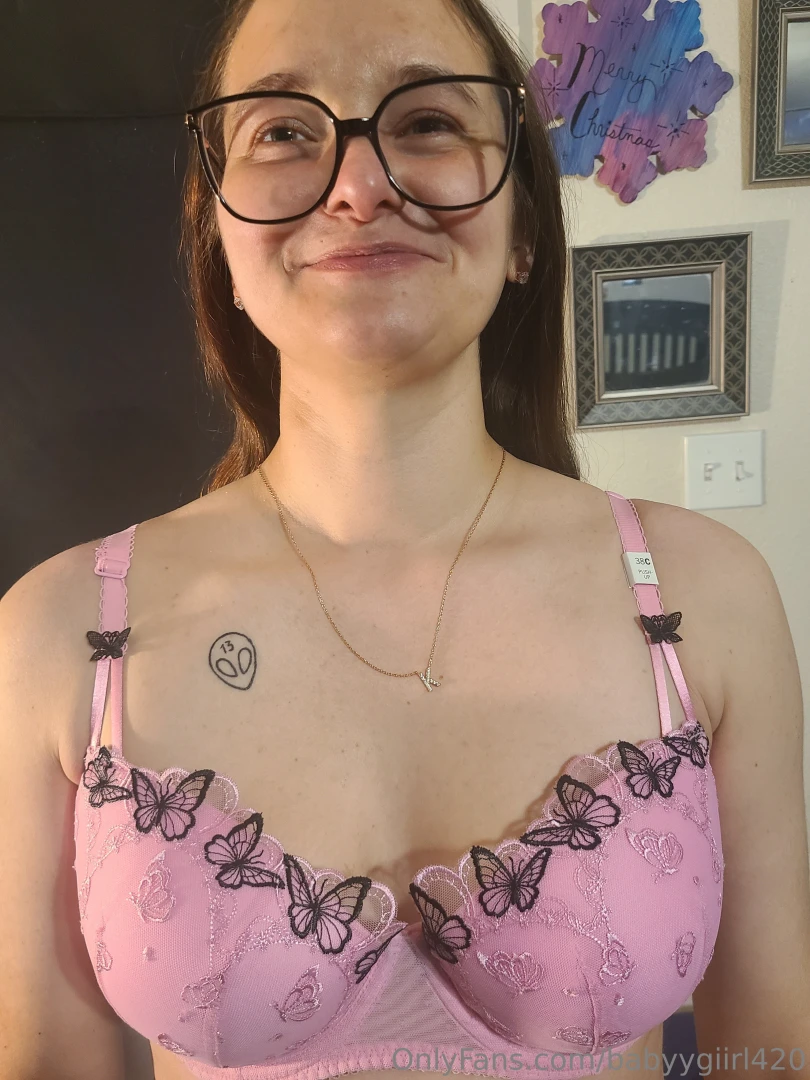 Sneak peek boy girl content makes me the wettest i love handling dick 