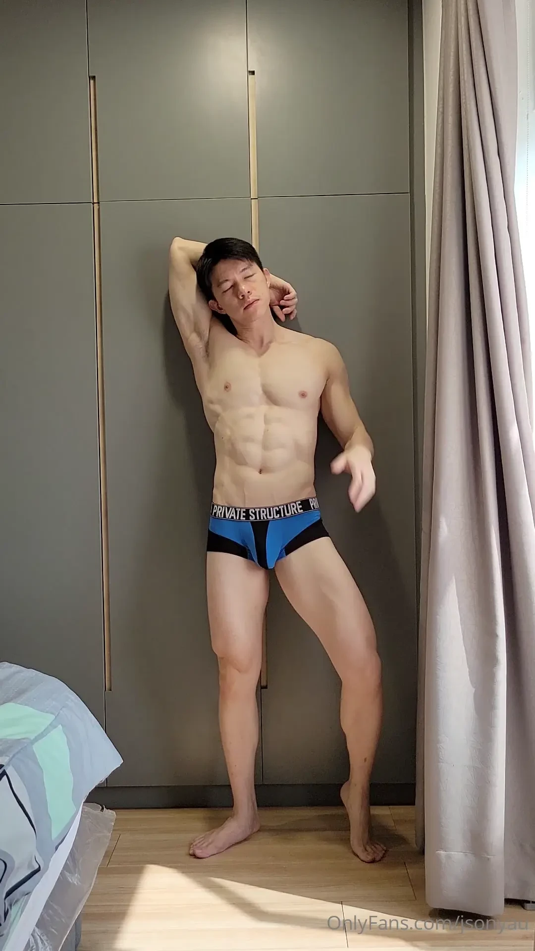 Just some self recorded raw footage of me modeling for private 