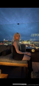 If you tip 10 i ll write your name on my boobies