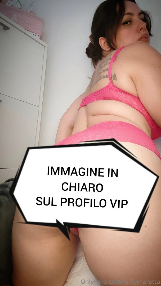 Immagine senza censure su la_fornarettavip 