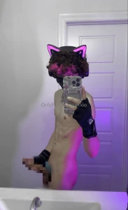 Keep and eye out for my ppv i m gonna be sending out some super fkn