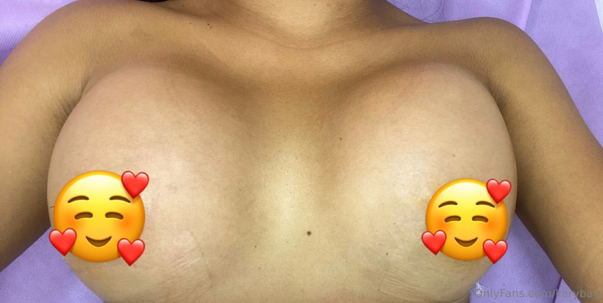 Mi amor que rico seria que me chaparas bien rico las tetas te espero 