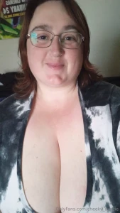 This shirt has them absolutely popping