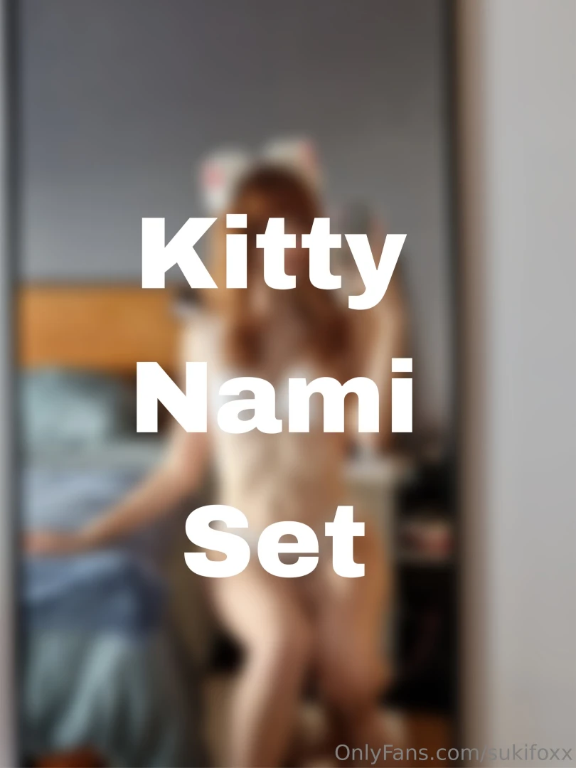 Re-upload this kitty wants you to pet her 