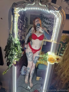 Do i look good in red part 276