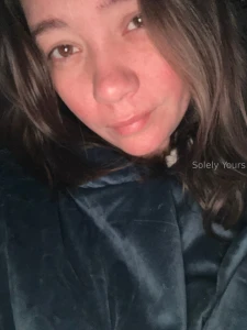 It s early af no makeup no filter what are your sunday plans today