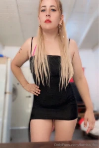 Hi daddy vcall or sexting very hot