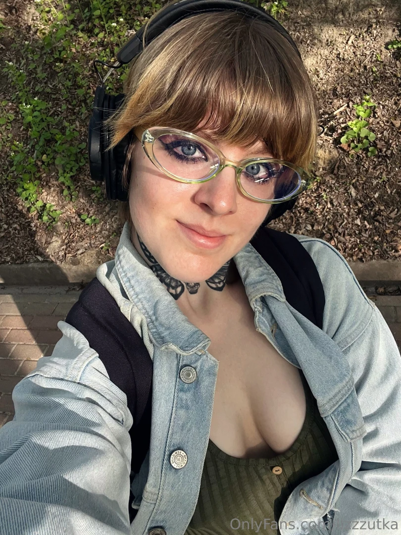 Feeling good and smiling bright with summer in my soul 