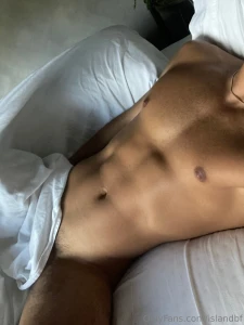 This morning was hard to get out of bed so i took a couple photos and part 2