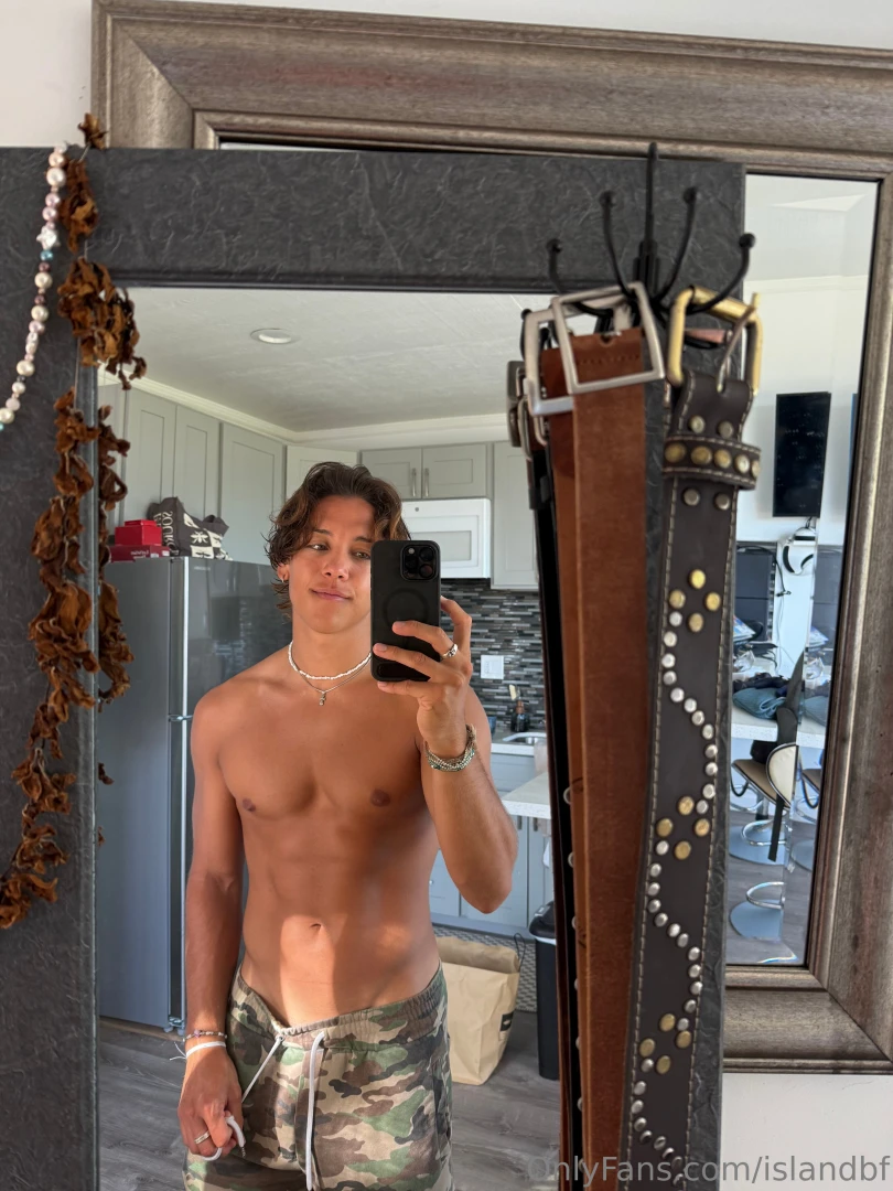 Question would you guys want me to go live sometime answer questions 