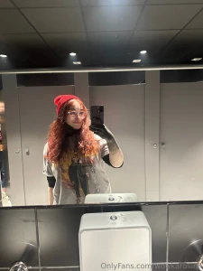 One day when karolina got out of her den a road trip a rock concert part 6