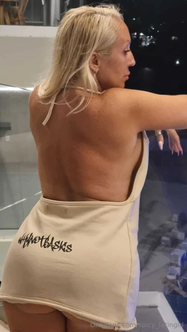 Fuck me in a balcony baby 