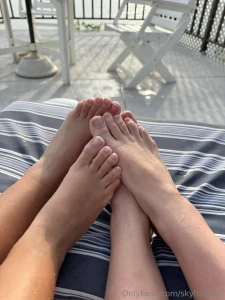 2 goddesses 4 perfect feet