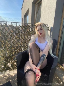 This day is too beautiful and not made to be boring don t you agree