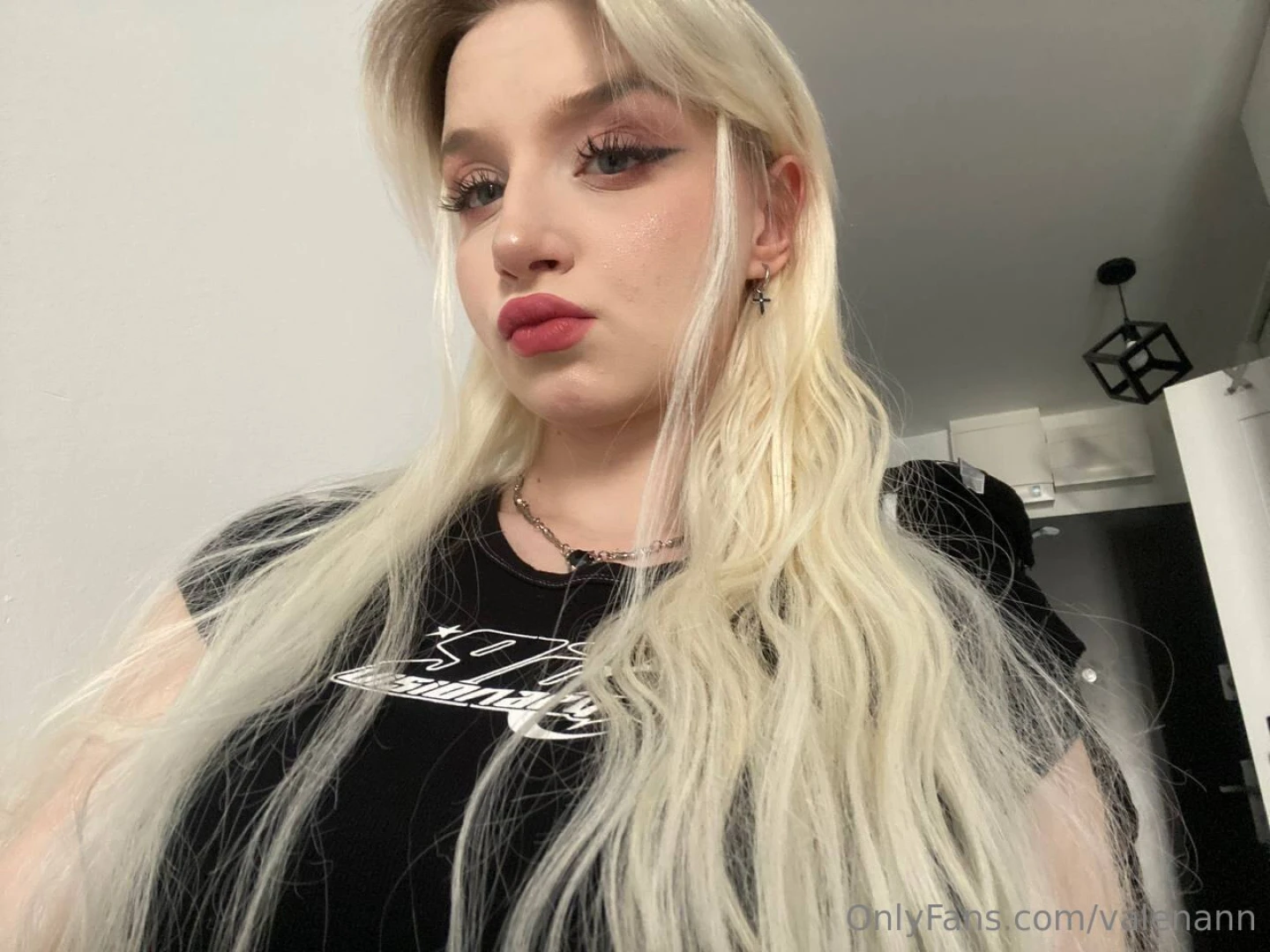 Quick selfie before work wish you a good day dear part 1 