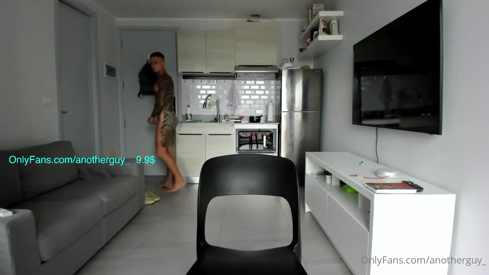 Almost on my neck lol 