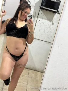 Tu beb caliente queri ndolo todo te aseguro que cumplir todos tus