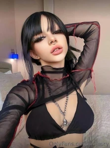 Subscribe horrory for free today only this girl horrory with a juicy part 1027