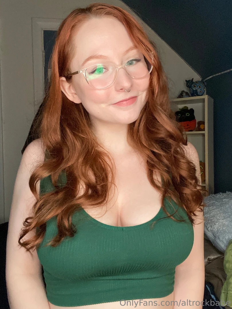 Super smiley girl part 1 