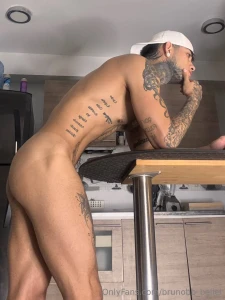 Sunday to eat my ass for breakfast