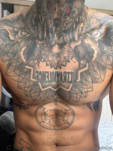 Do u want to sleep on my chest