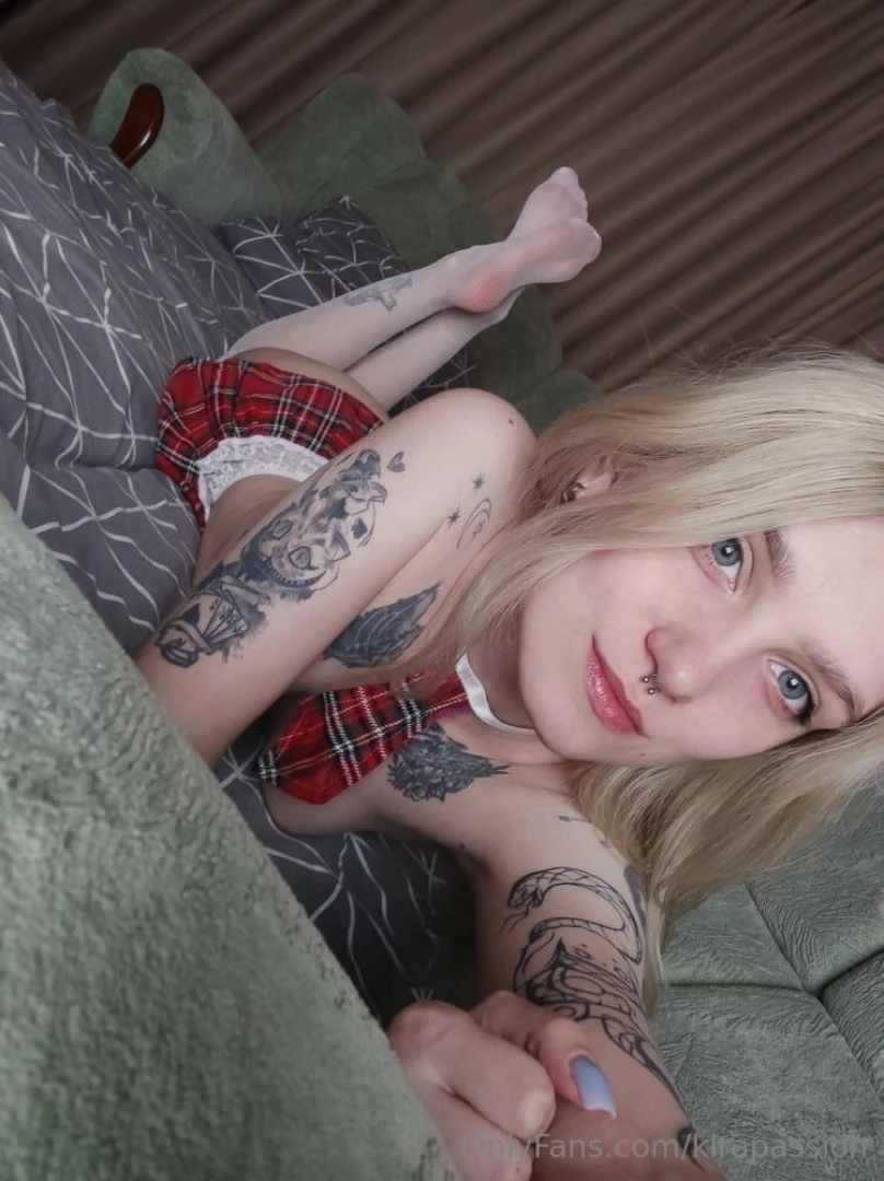 Paradissasha now you have the chance to fuck this slutty lady part 47 